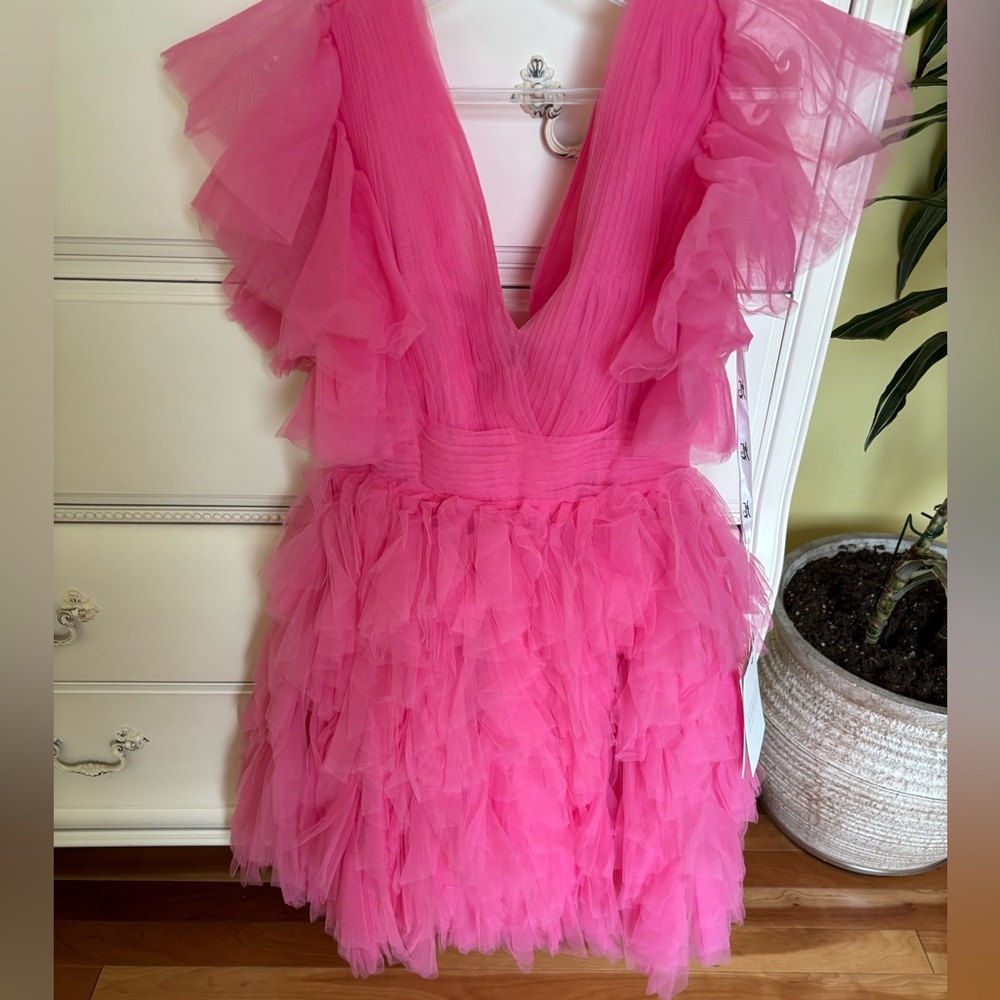 Mac Duggal pink mini dress